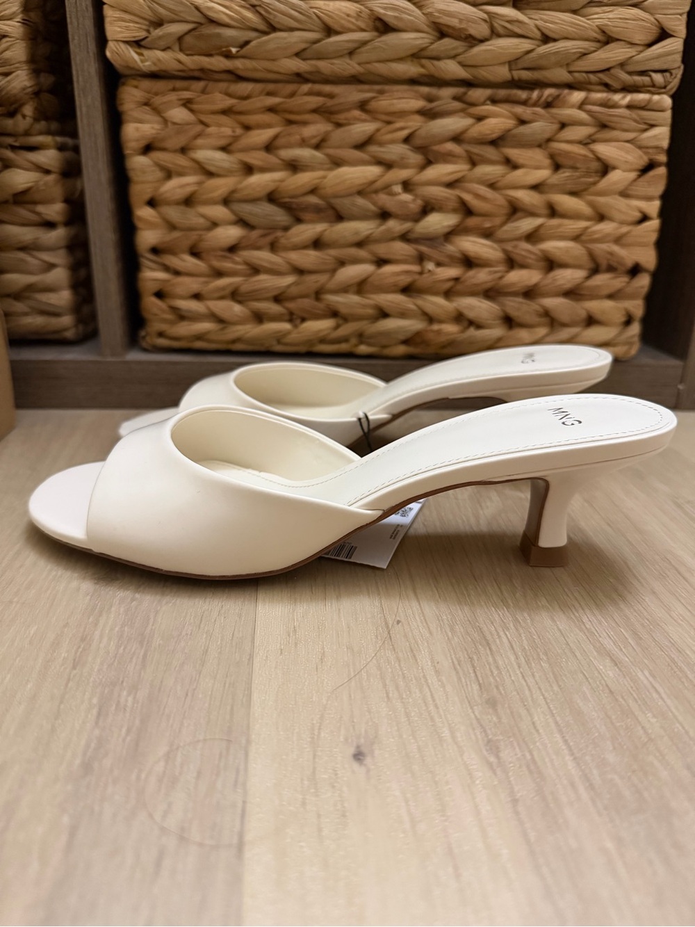 Mango White Leather Open-Toe Kitten Heel
